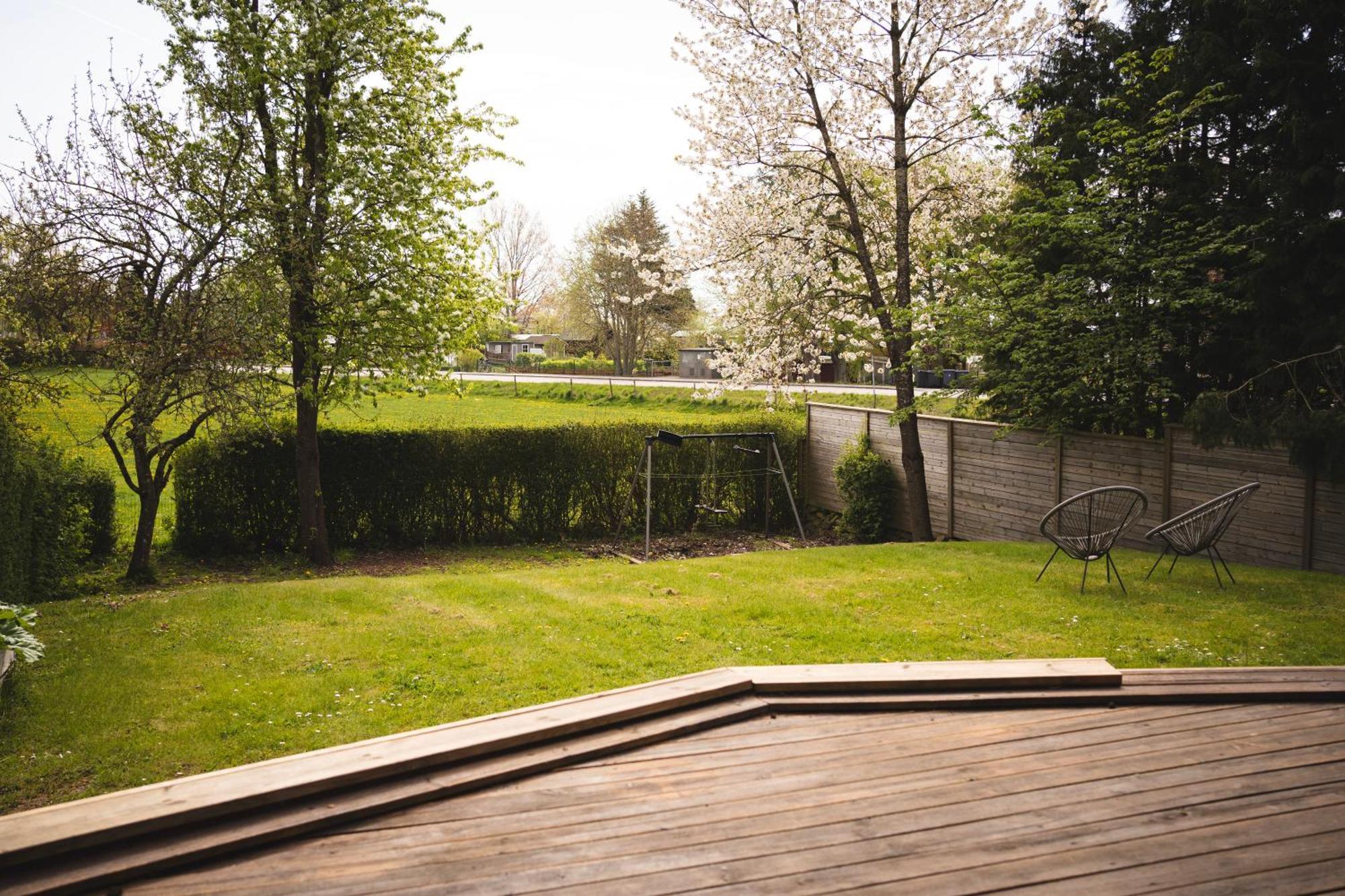 Ferienwohnung Rymligt Radhus Med Tradgard & Parkering Skurup Zimmer foto