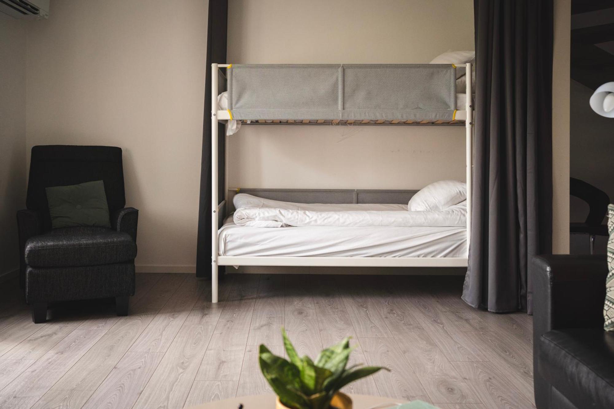 Ferienwohnung Rymligt Radhus Med Tradgard & Parkering Skurup Zimmer foto