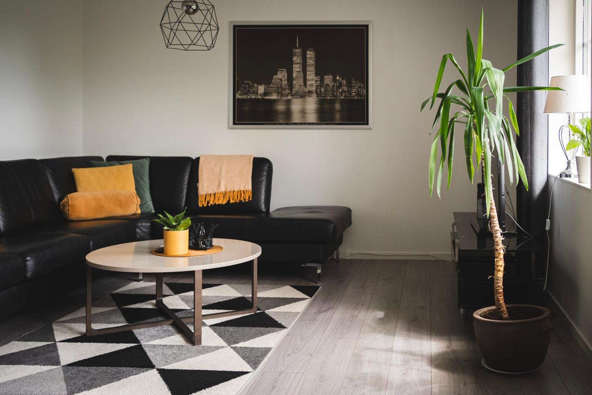 Ferienwohnung Rymligt Radhus Med Tradgard & Parkering Skurup Zimmer foto