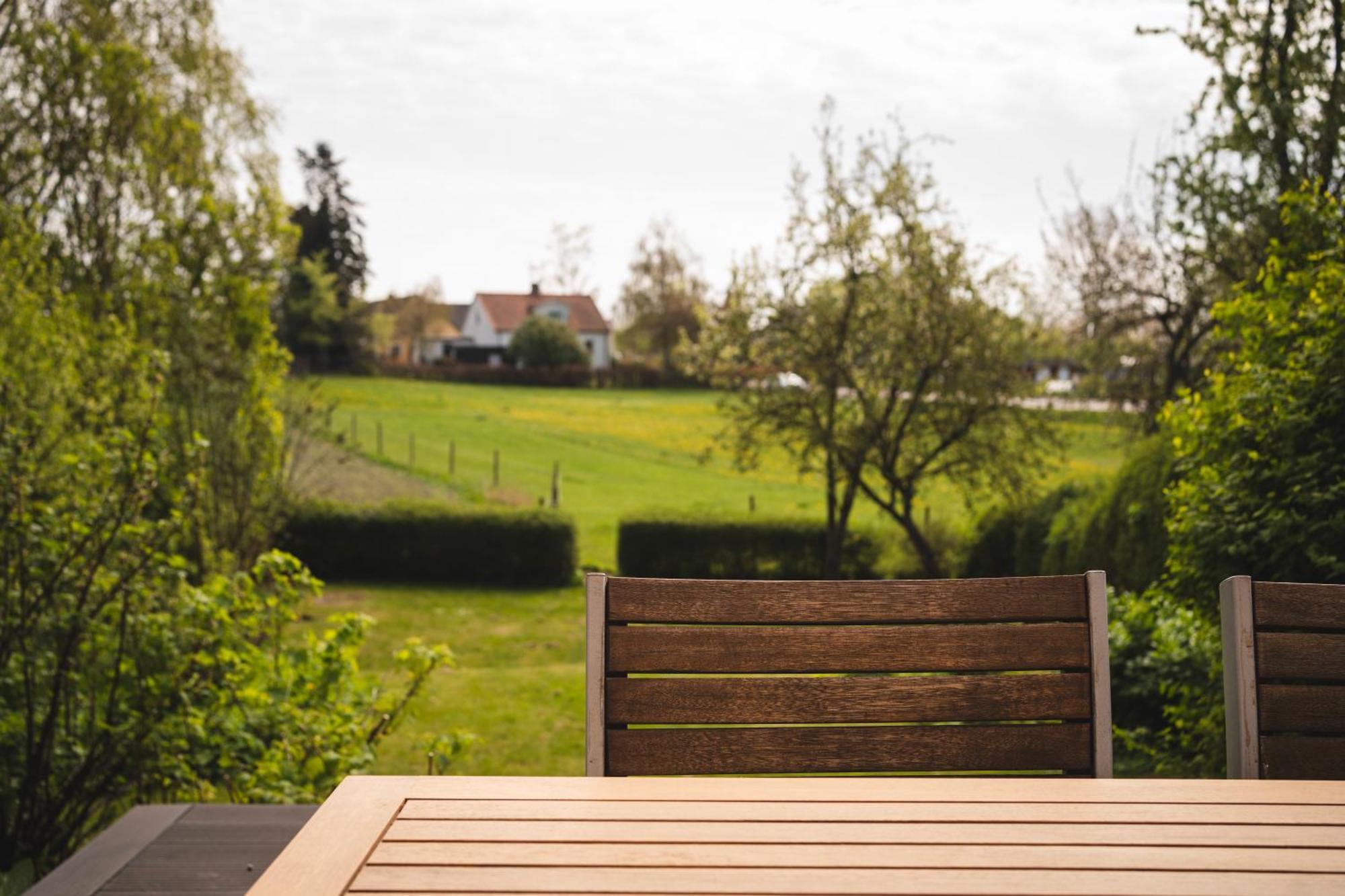 Ferienwohnung Rymligt Radhus Med Tradgard & Parkering Skurup Zimmer foto